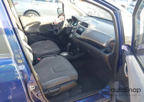 2011 Honda Fit z USA, uszkodzony, nr VIN JHMGE8H34BC028011